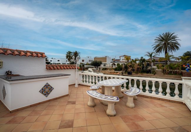 Villa in Empuriabrava - LV05 LIOBREGAT